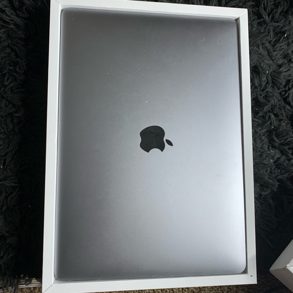 MacBook